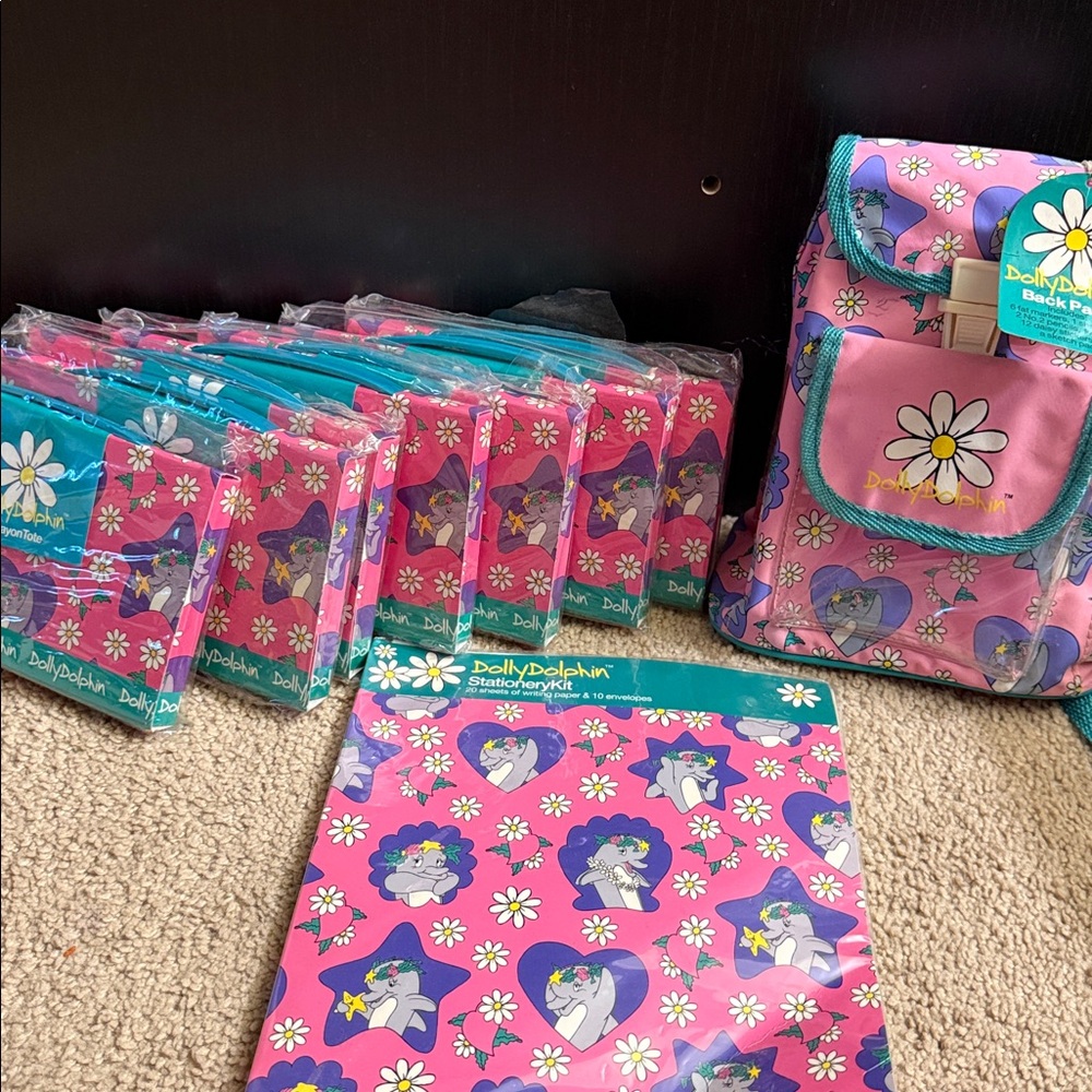 Vintage Dolly Dolphin Stationery Lot Backpack 7 Crayon Packs Paper Sets‎ 90s NIP